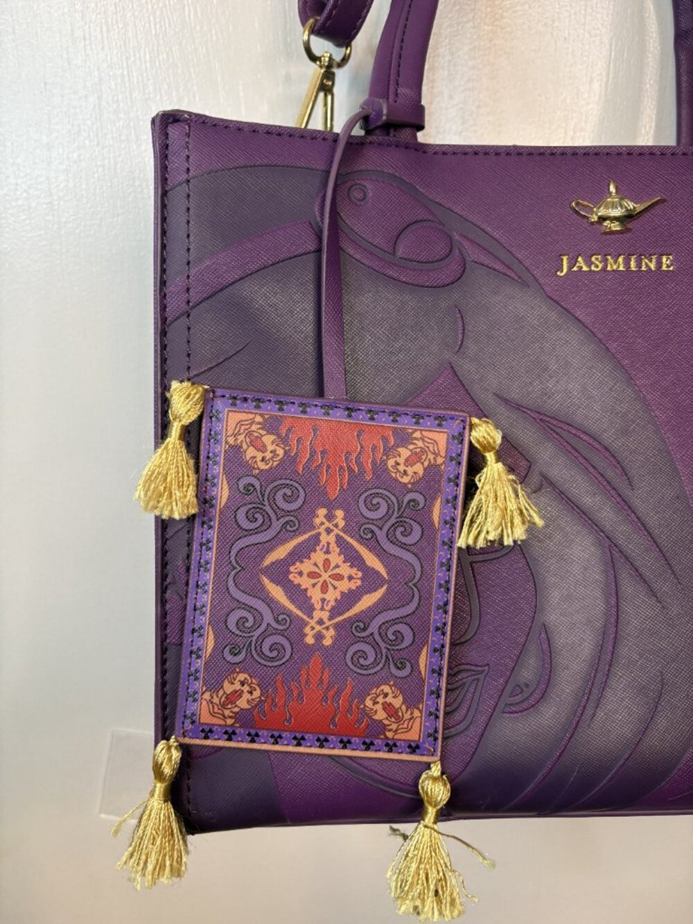 Loungefly Disney Princess Jasmine purple shoulder bag - Picture 5 of 16